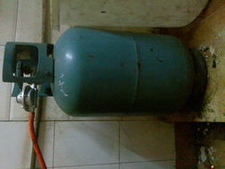 公司轉(zhuǎn)型之際，辦公用品低價銷售公告